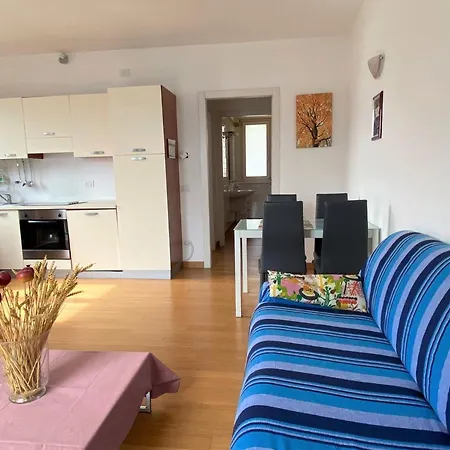 Διαμέρισμα The Sky - Modern With Terrace View *