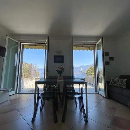 The Sky - Modern With Terrace View Διαμέρισμα Argegno