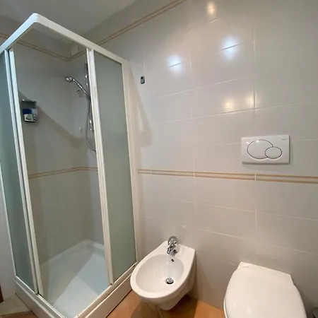The Sky - Modern With Terrace View *