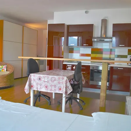 Διαμέρισμα The Sky - Modern With Terrace View *